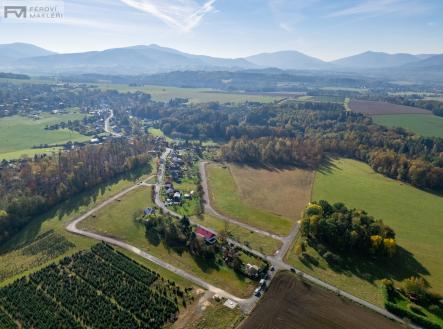 Prodej pozemku pro bydlení, 1 742 m²