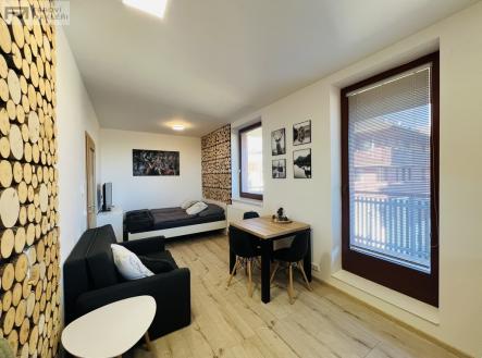 Pronájem bytu, 1+kk, 39 m²