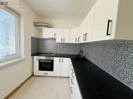 Pronájem bytu, 2+1, 56 m²