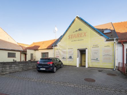 Pronájem komerční nemovitosti - kanceláře, sklady, ubytování