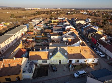 Prodej kanceláře, 179 m²