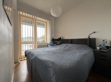 Pronájem bytu, 2+kk, 37 m²