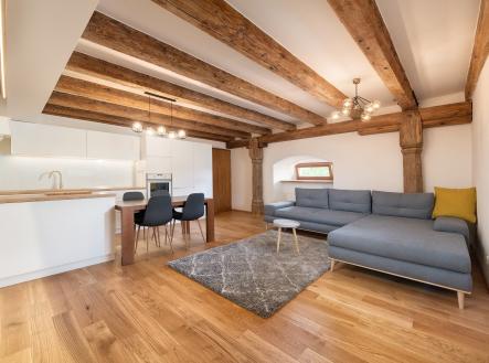 Pronájem bytu, 3+kk, 85 m²