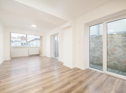 Pronájem bytu, 2+kk, 51 m²