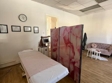 Pronájem - obchodní prostor, 39 m²