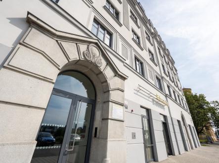 Prodej - kanceláře, 68 m²