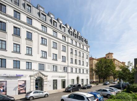 Prodej kanceláře, 68 m²
