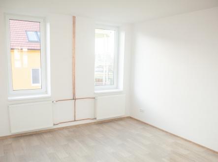 Pronájem bytu, 1+kk, 35 m²