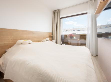 Prodej bytu, 1+kk, 63 m²