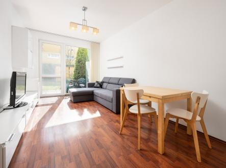 Pronájem bytu, 2+kk, 44 m²