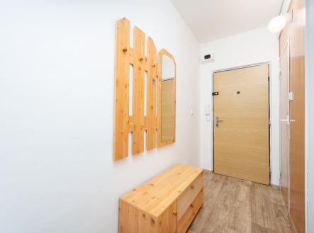 Pronájem bytu, 2+1, 57 m²