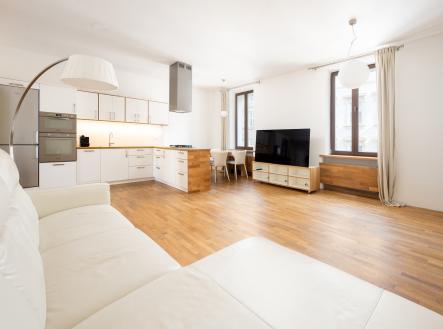 Pronájem bytu, 2+kk, 69 m²