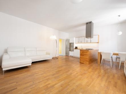 Pronájem bytu, 2+kk, 69 m²