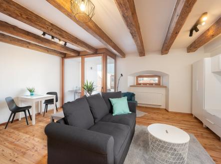 Pronájem bytu, 1+kk, 38 m²
