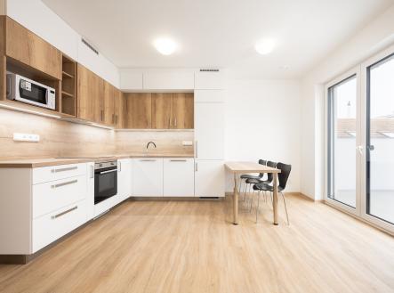 Pronájem bytu, 2+kk, 42 m²