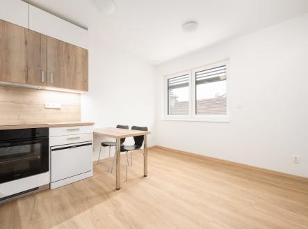 Pronájem bytu, 2+kk, 32 m²