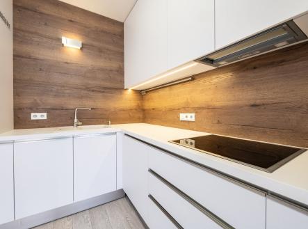 Pronájem bytu, 3+kk, 88 m²