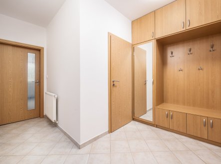 Pronájem bytu, 2+kk, 83 m²