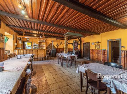 Prodej - restaurace, 842 m²