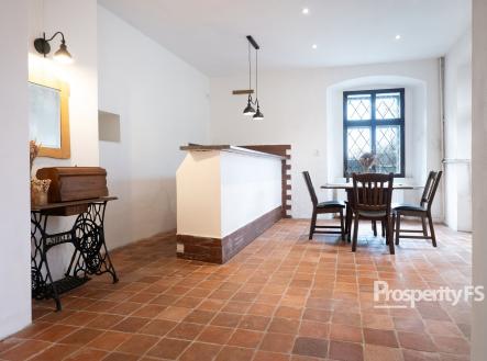 Prodej - restaurace, 248 m²