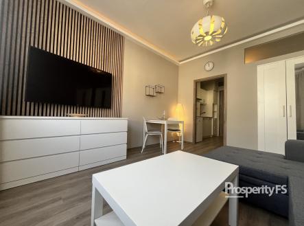 Pronájem bytu, 1+kk, 22 m²