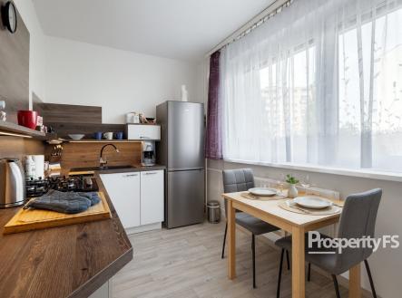 Pronájem bytu, 2+1, 56 m²
