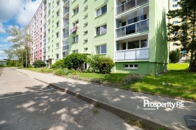 800x800wm2402091447-052c9-prodej-bytu-3-1-v-ceske-lipe-pana7391-553f5e3da2-3713081635