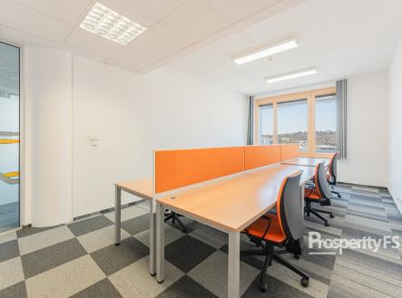 Pronájem kanceláře, 28 m²