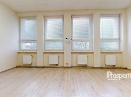 Pronájem kanceláře, 33 m²