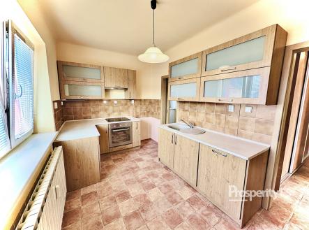 Pronájem bytu, 2+1, 60 m²