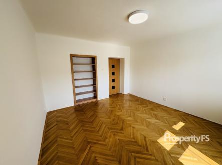 Pronájem bytu, 2+1, 60 m²