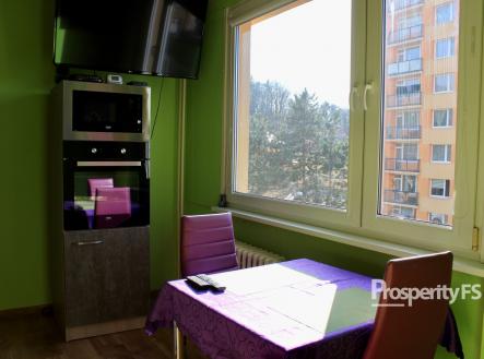 Pronájem bytu, 2+1, 58 m²