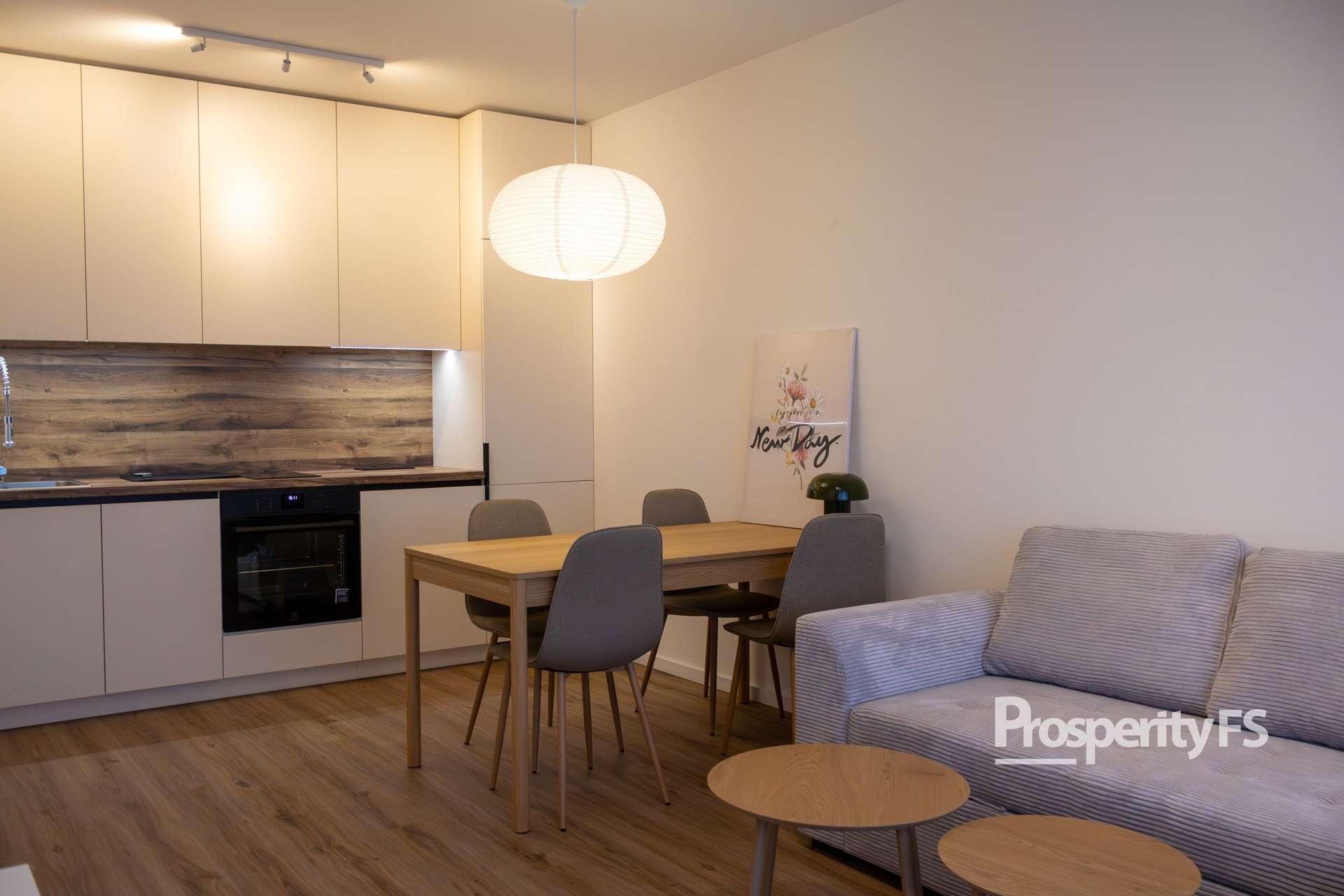 Pronájem bytu 2+kk 38 m², Kladno - Dubí, Ke Křížku