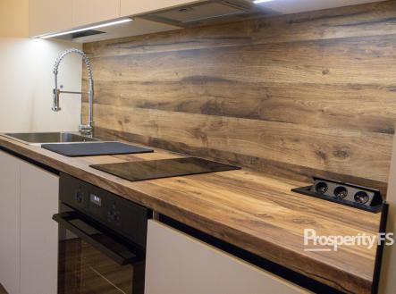 Pronájem bytu, 2+kk, 38 m²