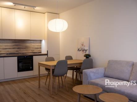 Pronájem bytu, 2+kk, 38 m² obrázek