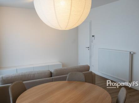 Pronájem bytu, 2+kk, 53 m²