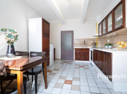 Prodej bytu, 3+1, 99 m²