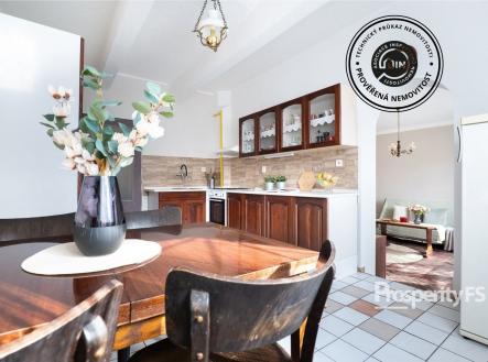 Prodej bytu, 3+1, 99 m²