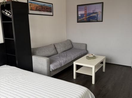 Pronájem bytu, 1+1, 40 m²