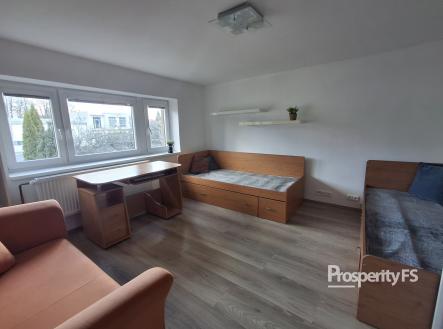 Pronájem bytu, 3+1, 80 m²