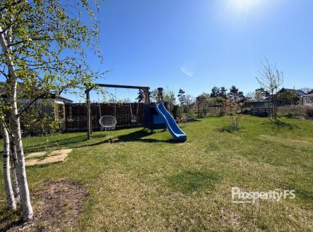 Pronájem domu/vily, 180 m²