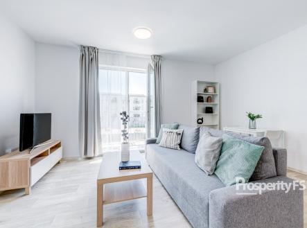 Pronájem bytu, 2+kk, 43 m²