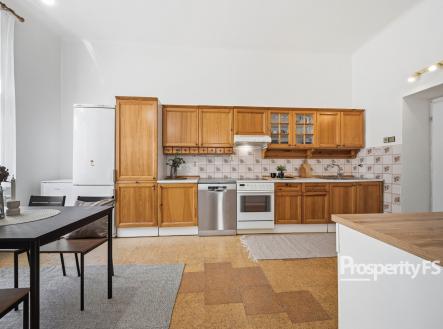 Prodej bytu, 4+1, 101 m²