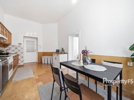 Prodej bytu, 4+1, 101 m²