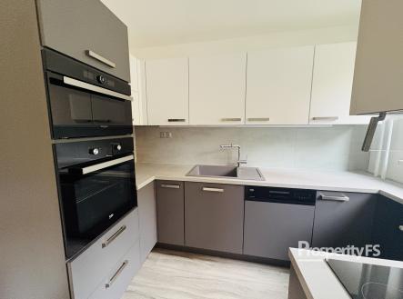 Pronájem bytu, 2+1, 54 m²