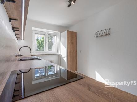 Pronájem bytu, 2+1, 55 m²
