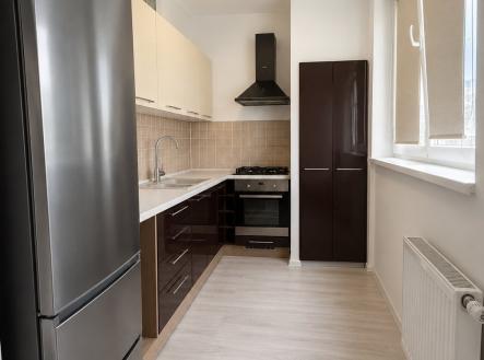 Pronájem bytu, 2+1, 53 m²