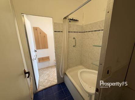 Pronájem bytu, 1+1, 35 m²