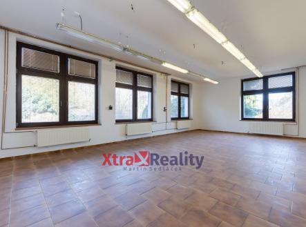 Prodej komerčního objektu, jiný, 2 300 m²