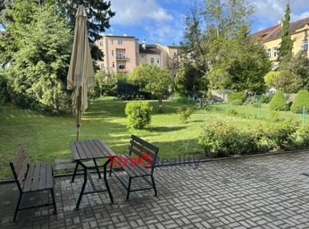 Pronájem bytu, 2+1, 80 m²